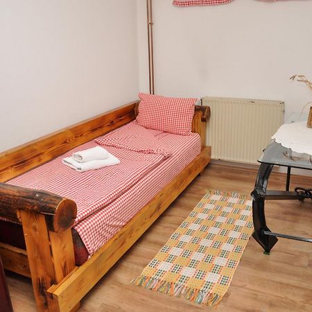 Inn Cakmara Raška Chambre photo